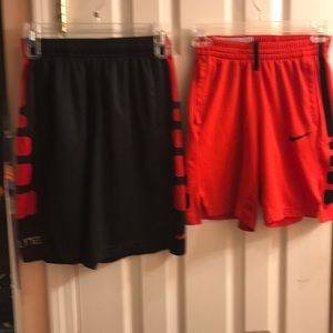 Nike elite boys medium shorts